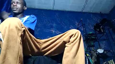 Sunnyblack2 online show from February 22, 7:29 am