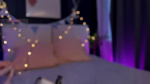 Risha online show from February 22, 6:17 am