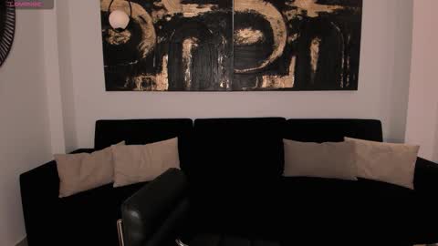 Sunny Rivers online show from November 12, 5:02 pm