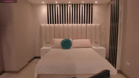 Sunny Rivers online show from March 23, 4:00 pm