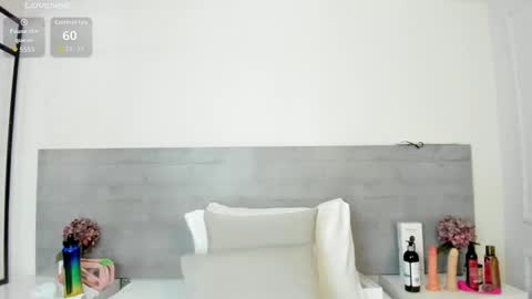 Snapshot of sunnywhitee chatting on May 28, 7:33 pm sunnywhitee online show from May 28, 7:33 pm