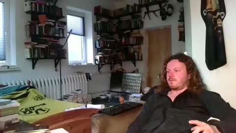 sunr1sa online show from December 18, 7:25 am