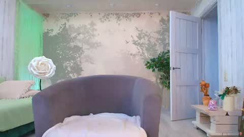 Snapshot of sunshine13_ chatting on June 29, 4:30 am Eva online show from June 29, 4:30 am