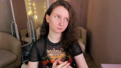 Alice online show from March 17, 1:58 pm