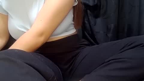 Annie online show from December 27, 4:47 am