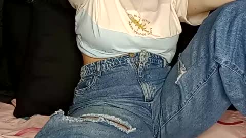 Annie online show from January 9, 1:50 am