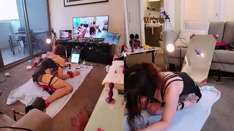 Snapshot of sunshine_sissy chatting on January 2, 8:28 am Sunshine online show from January 2, 8:28 am