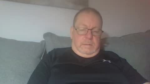 Snapshot of sunspotbaby chatting on November 12, 3:40 am Sunspotbaby online show from November 12, 3:40 am