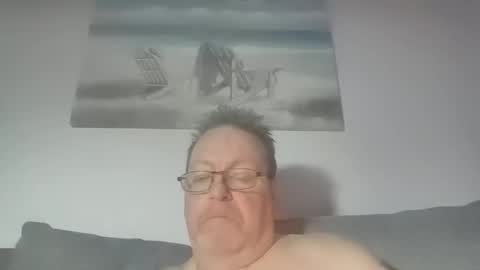 Snapshot of sunspotbaby chatting on February 3, 12:09 am Sunspotbaby online show from February 3, 12:09 am