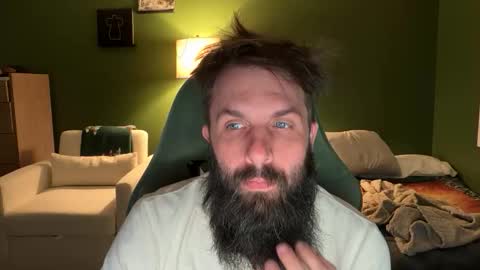 Snapshot of supbroitsmatt chatting on March 19, 4:49 am Matt online show from March 19, 4:49 am