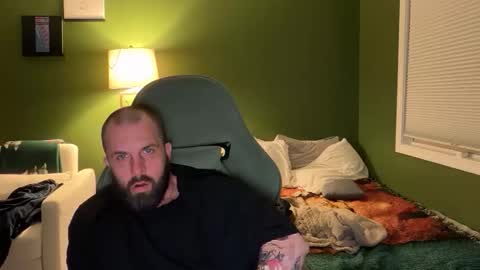 Snapshot of supbroitsmatt chatting on April 5, 4:20 am Matt online show from April 5, 4:20 am
