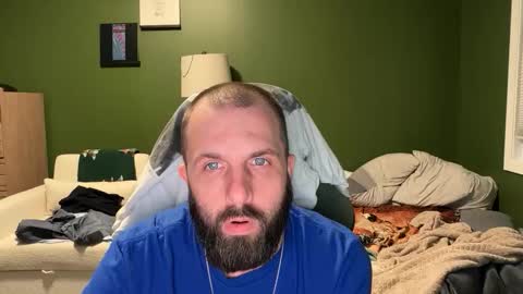 Snapshot of supbroitsmatt chatting on April 11, 12:37 am Matt online show from April 11, 12:37 am