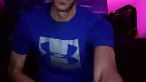 Snapshot of super_dave88 chatting on December 15, 10:50 am Super dave88 online show from December 15, 10:50 am