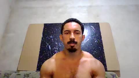 Snapshot of superbigmr chatting on September 24, 11:08 pm james online show from September 24, 11:08 pm