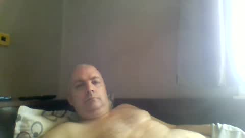 Snapshot of superboy78 chatting on July 31, 12:04 pm superboy78 online show from July 31, 12:04 pm