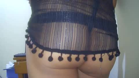 Snapshot of superboy977 chatting on February 15, 4:31 am superboy977 online show from February 15, 4:31 am