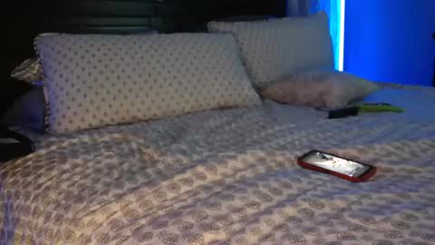 Superbronnon online show from February 17, 3:04 am