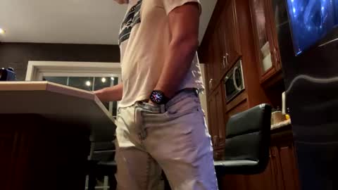 Snapshot of supercap69 chatting on December 6, 12:56 am Francisco666 online show from December 6, 12:56 am