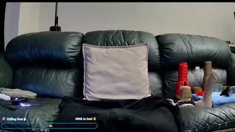 Snapshot of superduty5speed chatting on June 22, 3:58 am Thomas online show from June 22, 3:58 am