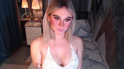 CARMINA online show from February 12, 11:44 pm