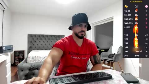 supermanboyxxl online show from November 18, 6:18 am