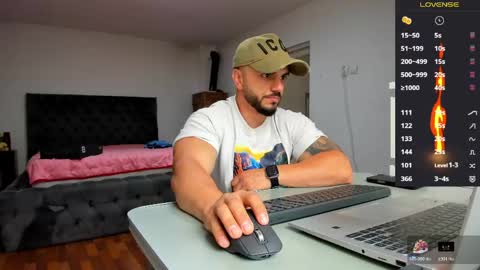supermanboyxxl online show from June 2, 6:59 am