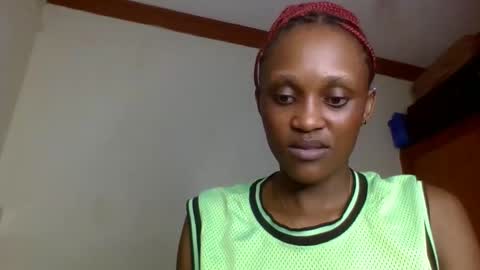 Snapshot of supersexxy_chyna chatting on March 13, 1:40 pm supersexxy_chyna online show from March 13, 1:40 pm