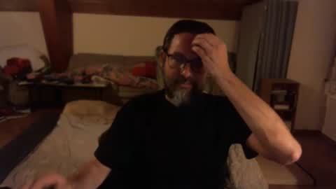 Snapshot of supersquirrel81 chatting on September 22, 4:25 am supersquirrel81 online show from September 22, 4:25 am