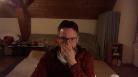 Snapshot of supersquirrel81 chatting on November 9, 1:37 am supersquirrel81 online show from November 9, 1:37 am