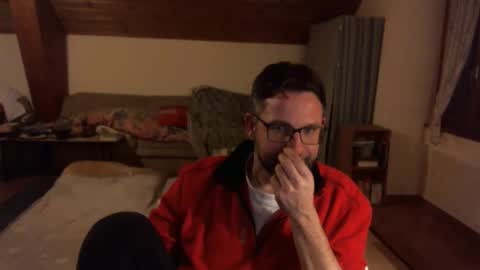 Snapshot of supersquirrel81 chatting on November 11, 7:03 pm supersquirrel81 online show from November 11, 7:03 pm