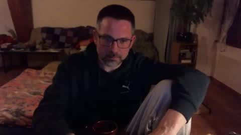 supersquirrel81 online show from March 14, 10:37 pm