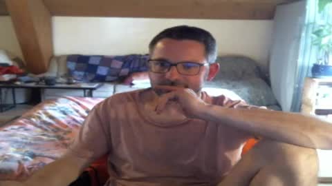 Snapshot of supersquirrel81 chatting on May 8, 4:01 pm supersquirrel81 online show from May 8, 4:01 pm