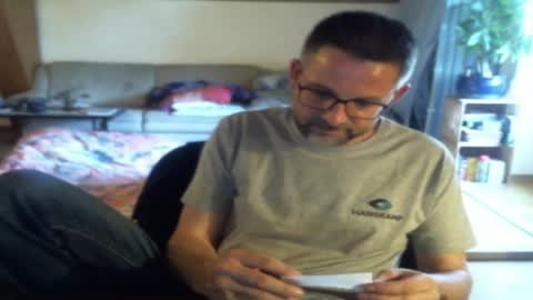 Snapshot of supersquirrel81 chatting on May 20, 4:57 pm supersquirrel81 online show from May 20, 4:57 pm