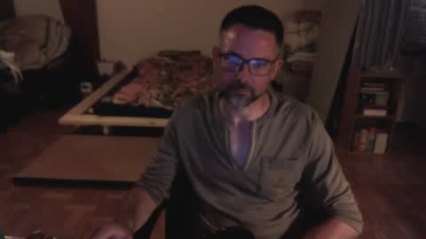 Snapshot of supersquirrel81 chatting on July 11, 6:05 am supersquirrel81 online show from July 11, 6:05 am