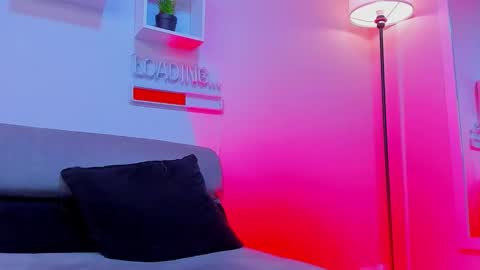 supreme_alpha_ online show from November 19, 3:17 am