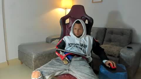 supreme_badboy2 online show from August 8, 2:08 pm