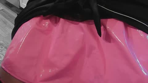 Supwitchoo online show from October 5, 8:40 pm