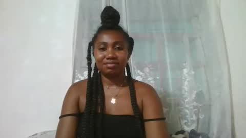 surbelle online show from February 12, 5:19 pm