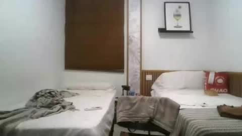Snapshot of surfsup34 chatting on July 20, 8:55 pm surfsup34 online show from July 20, 8:55 pm