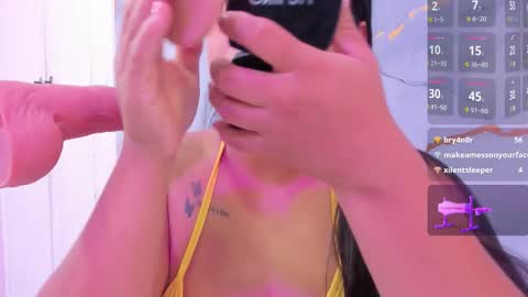 Susan online show from December 20, 11:28 am