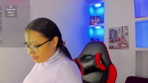 susan online show from April 13, 8:14 pm