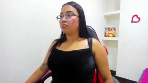 susan online show from June 24, 4:33 am