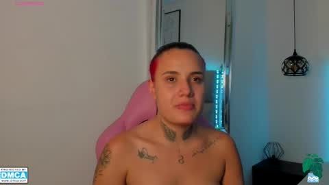 Susan online show from March 20, 8:25 pm