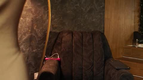 susan_wall online show from February 5, 1:16 pm