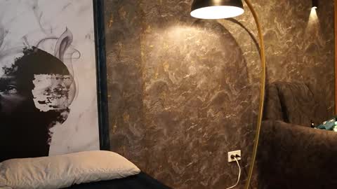 susan_wall online show from February 16, 12:56 pm