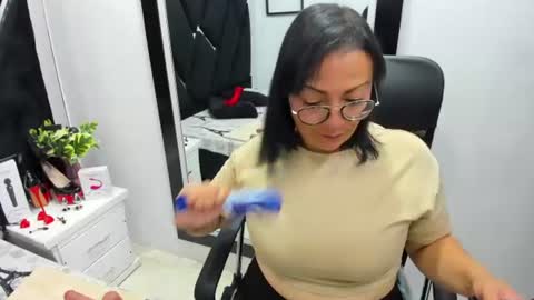 Snapshot of susana_flame chatting on July 3, 2:51 am Susana Flame online show from July 3, 2:51 am