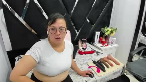 Snapshot of susana_flame chatting on July 11, 2:58 am Susana Flame online show from July 11, 2:58 am