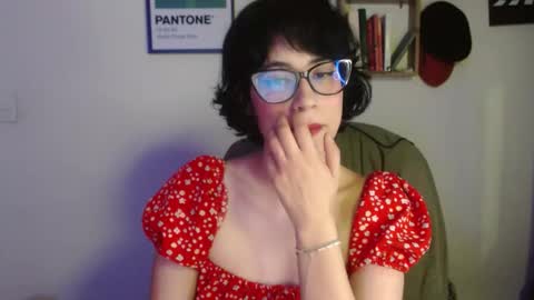 susana_w online show from November 27, 10:45 pm