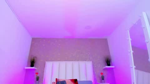 susanahenao online show from February 11, 1:41 am