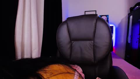 Snapshot of susanyrosa chatting on March 2, 4:14 am Susanyrosa online show from March 2, 4:14 am